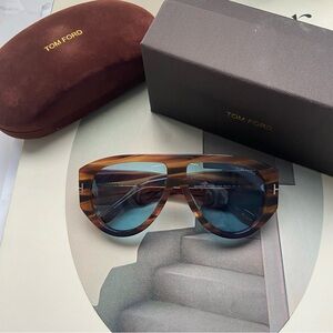 Tom Ford Brown Tortoiseshell Frame Sunglasses with Blue Lenses